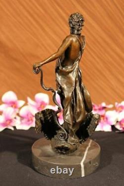 Signé M. LOPEZ Leda et La Cygne Bronze Marbre Statue Mythique Grec Sculpture