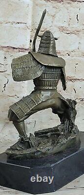 Signé Véritable Kamiko Japonais Samurai Warrior Bronze Marbre Socle Sculpture