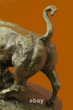 Signée Américain Buffalo Bull Bronze Sculpture Par Sur Marbre Base Figurine Art