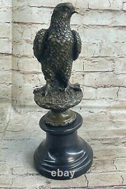 Signée Art Hawk Oiseau Américain Aigle Bronze Sculpture Figurine Marbre Base