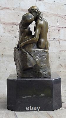 Signée Augustine Rodin The Bisou Bronze Sculpture Statue Marbre Figurine Base Nu