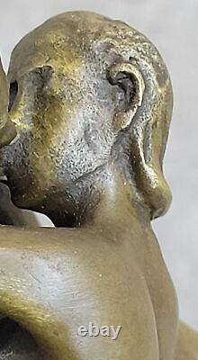 Signée Augustine Rodin The Bisou Bronze Sculpture Statue Marbre Figurine Base Nu