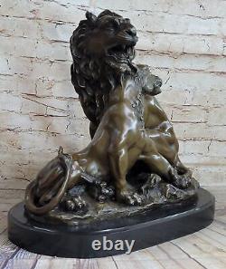 Signée Barye Africain Lion Avec / Famille Bronze Sculpture Art Déco Marbre