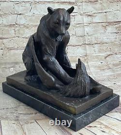 Signée Barye Ours Attaquant Aigle Bronze Sculpture Marbre Base Figurine Statue