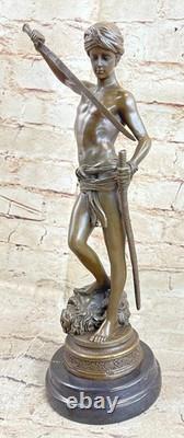 Signée Bronze Marbre Statue Donatello David Slaying GOLIATH Mâle Chair Classique