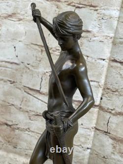 Signée Bronze Marbre Statue Donatello David Slaying GOLIATH Mâle Chair Classique