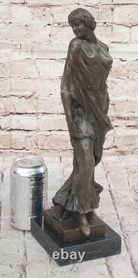 Signée Bronze Statue Art Déco Très Détaillé Fait Sculpture Sur Marbre Par