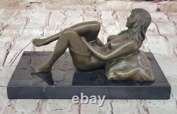 Signée Bronze Sur Marbre Base Serre-Livres Sculpture Nu Fille Exposé Poitrines