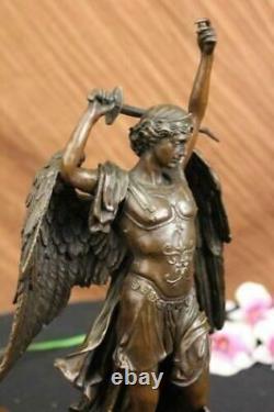 Signée Carpeaux Good vs Evil Ange Frappant Diable Bronze Marbre Sculpture Statue