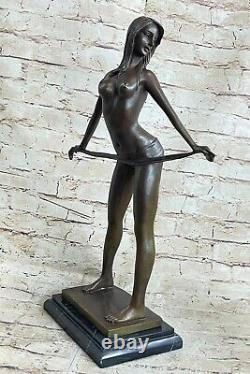 Signée Fonte Bronze Art Déco Chair Femelle Sculpture Statue Sur Marbre de Base