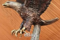 Signée Moigniez Large American Eagle Fonce vers Sol Marbre Base Sculpture