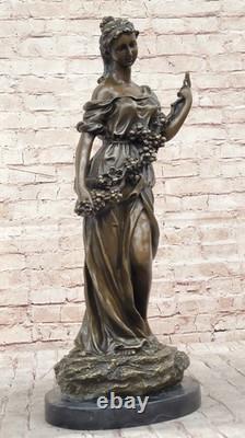 Signée Moreau Jeune Femme avec Un Long Tige De Fruit Bronze Marbre Sculpture