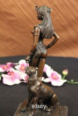 Signée Original Fisher Égyptien Reine Avec / Garde Chien Bronze Marbre Sculpture