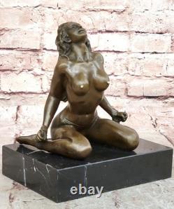 Signée Original Patine Fille Modèle Assis Bronze Sculpture Marbre Base Chair