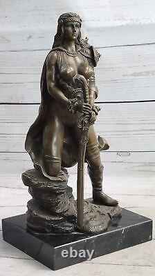 Signée Original Rigide Amazone Guerrier Fille Bronze Sculpture Statue Marbre