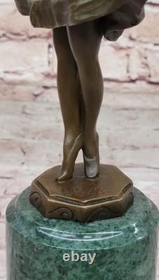 Statue En Bronze 100% Signée De Fille Bébé Sur Scène Figurine En Marbre