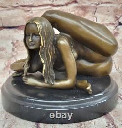 Statue Sculpture Bronze Marbre N° Bronze Signée Femme Nue Érotique