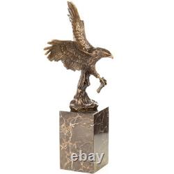Statue d'aigle en bronze sur un socle en marbre noir d'après Milo