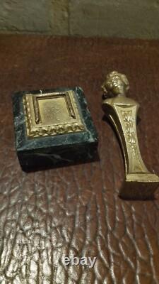 Tampon sceau en bronze signé roland sur base marbre