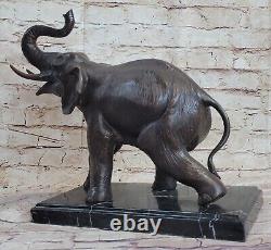 Vie Sauvage Éléphant Bronze Statue Avec / Marbre Base Signée Sculpture Figurine