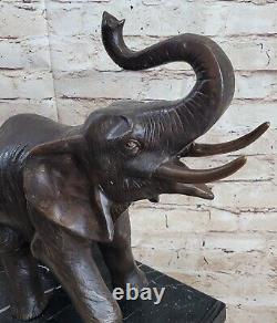 Vie Sauvage Éléphant Bronze Statue Avec / Marbre Base Signée Sculpture Figurine