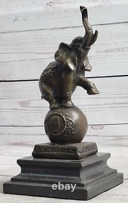 Vintage Bronze Éléphant Statue Sculpture Sur Marbre Base Art Déco Signée