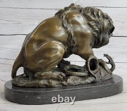 Vintage Bronze Sculpture Statue Lion Vs Serpent Signée Véritable Marbre Base